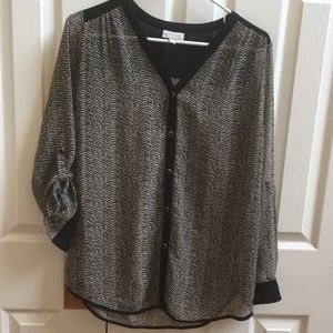 A Pea in the Pod blouse.